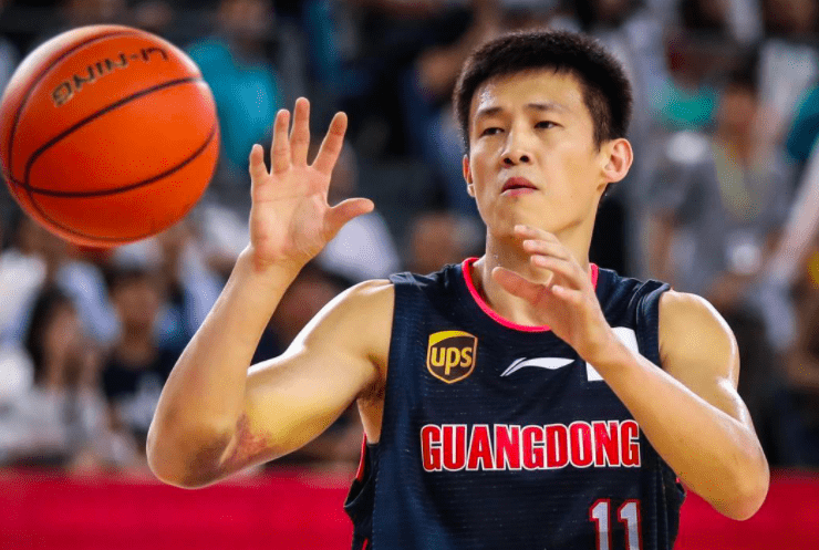 胜负关键:球场内外强者争锋的简单介绍 胜负关键:球场内外强者争锋的简单介绍