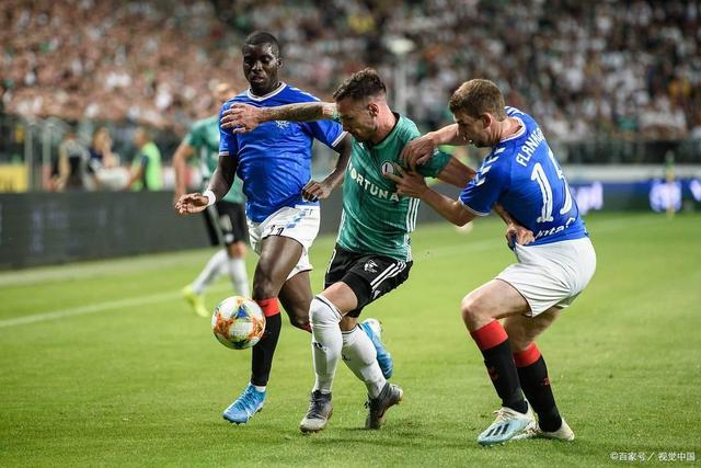 包含诺里奇城客场对阵伯恩茅斯,战事激烈的词条 包含诺里奇城客场对阵伯恩茅斯,战事激烈的词条