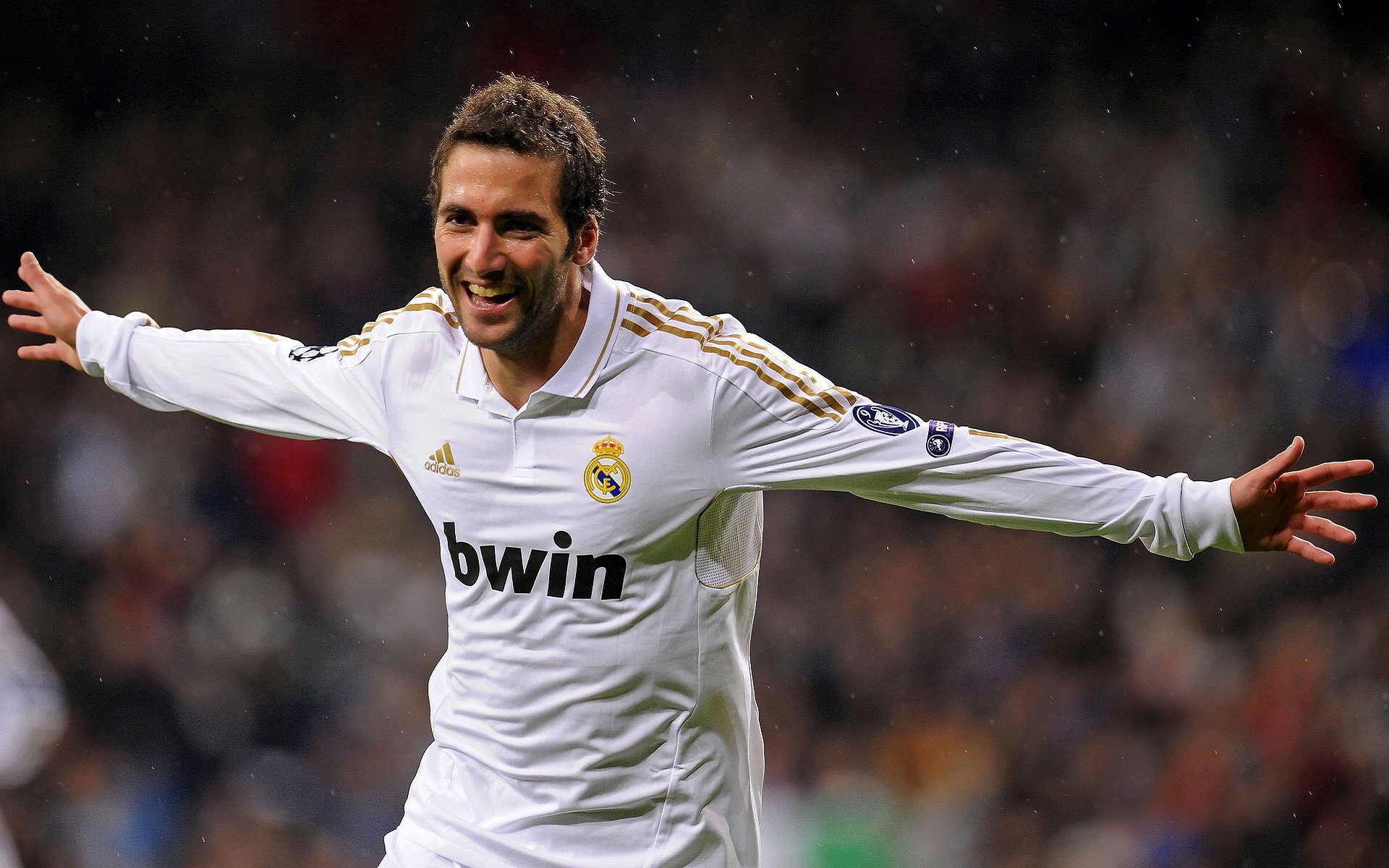 瑞士强压红牛，凯恩再证大场面先生本色